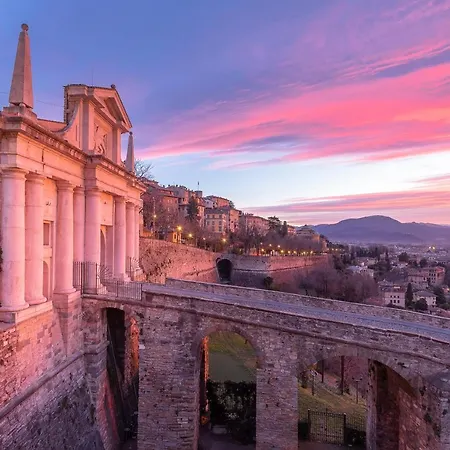 Affittimoderni Bergamo-young Bergame